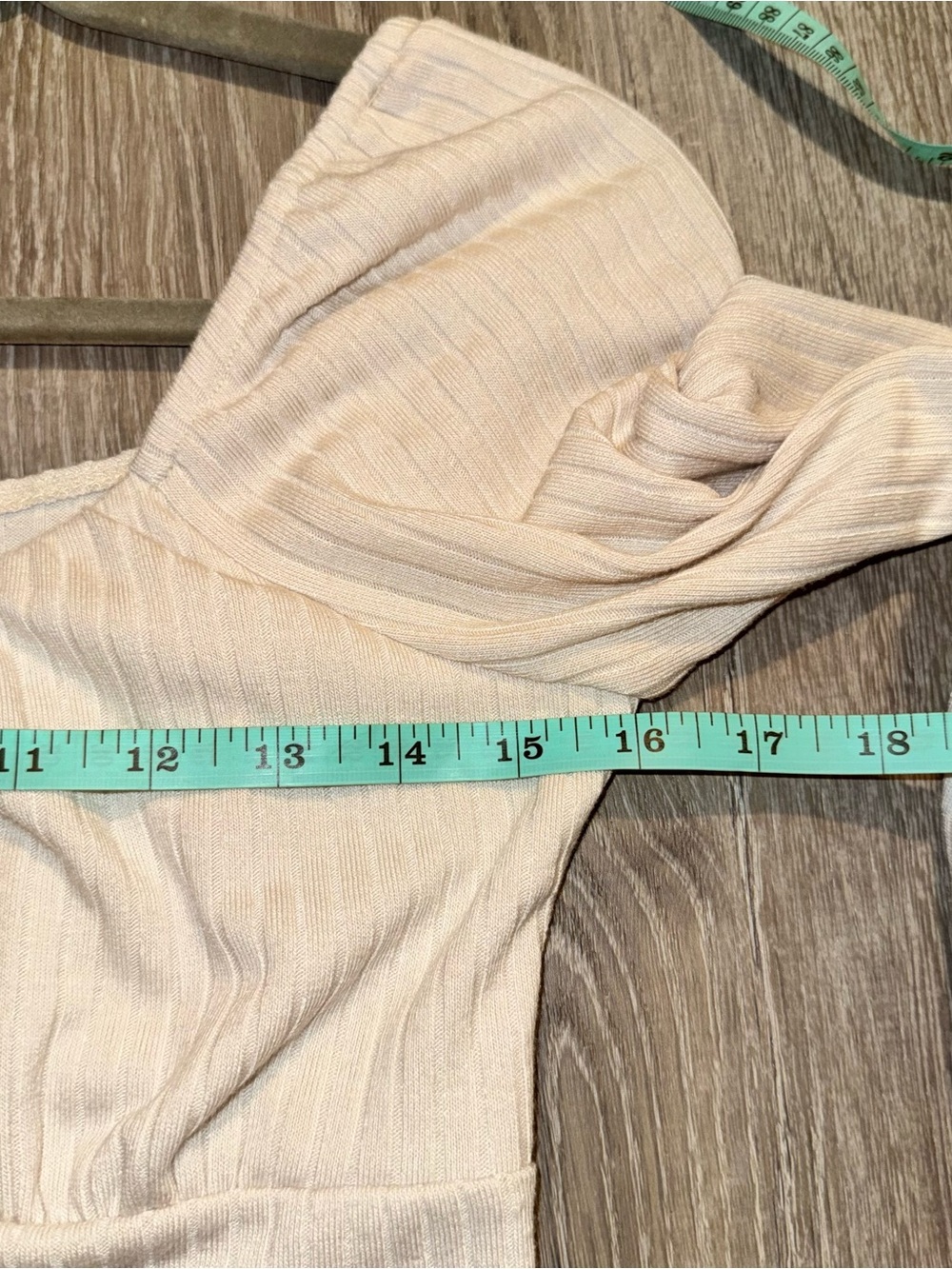 Altar'd State Beige Ribbed Long-Sleeve Crop Top Bell Sleeves stretchy M - Picture 6 of 9